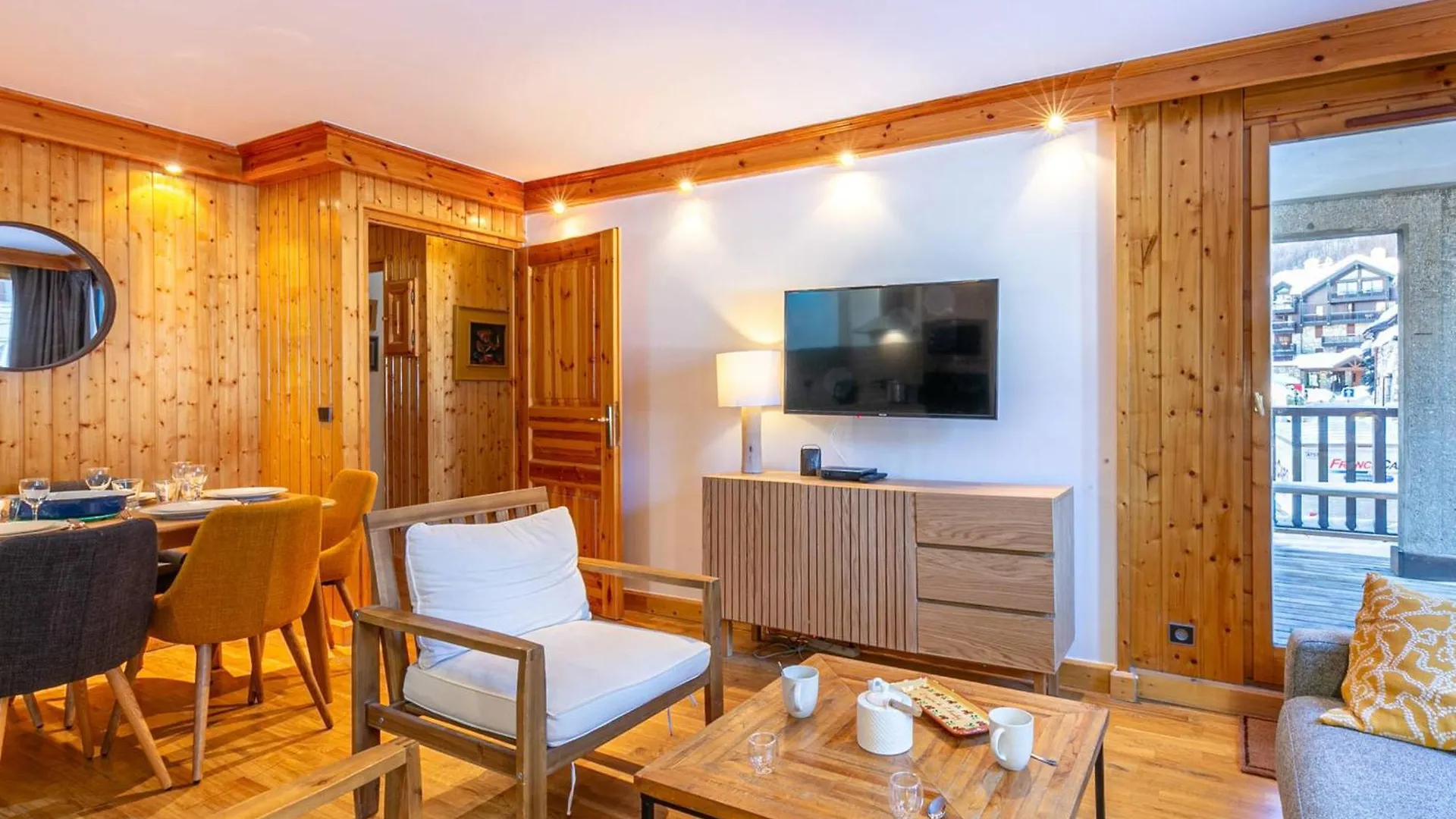 Appartement Elegant Avec Wifi, Au Centre, Pied Des Pistes, Parking Couvert, Balcon Sud/Est, 6 Pers. - Fr-1-694-98 Val-dʼIsère